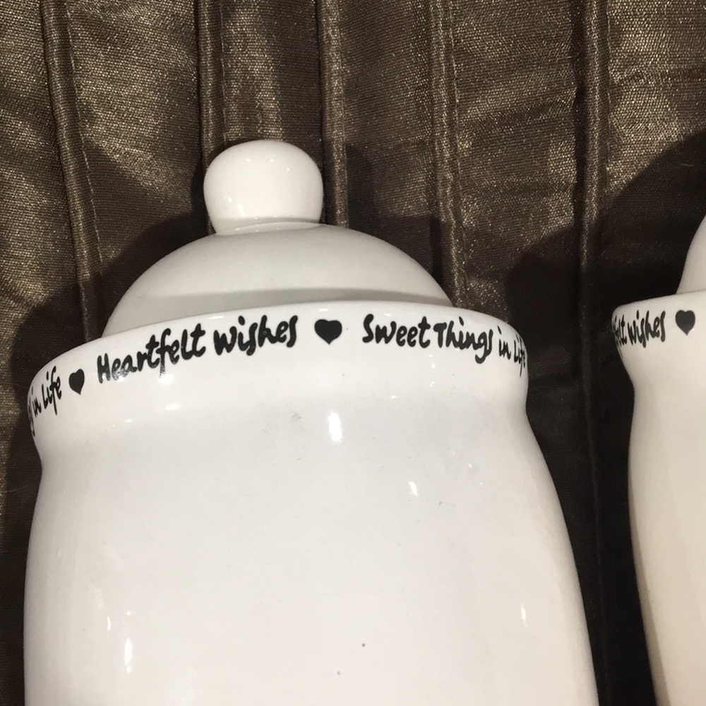 Decorative jars - Picture 2 of 4
